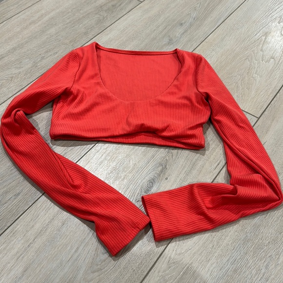 ALO Yoga Tops Alo Yoga Ribbed Defined Long Sleeve Bra In Redish